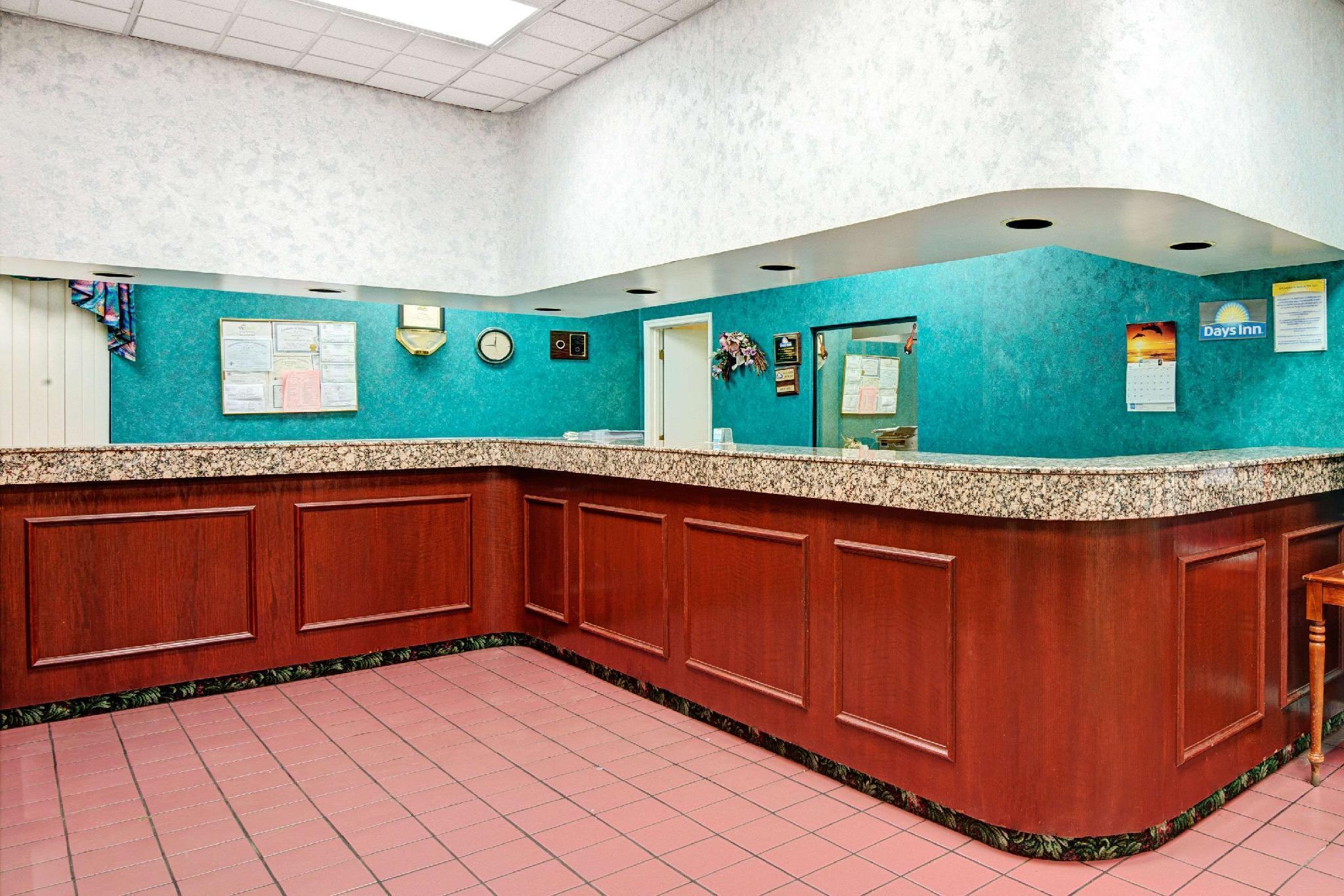 Super 8 By Wyndham Nashville Near Downtown / I-40 Bagian luar foto