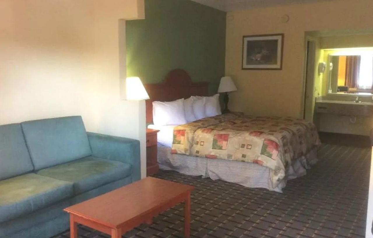 Super 8 By Wyndham Nashville Near Downtown / I-40 Bagian luar foto